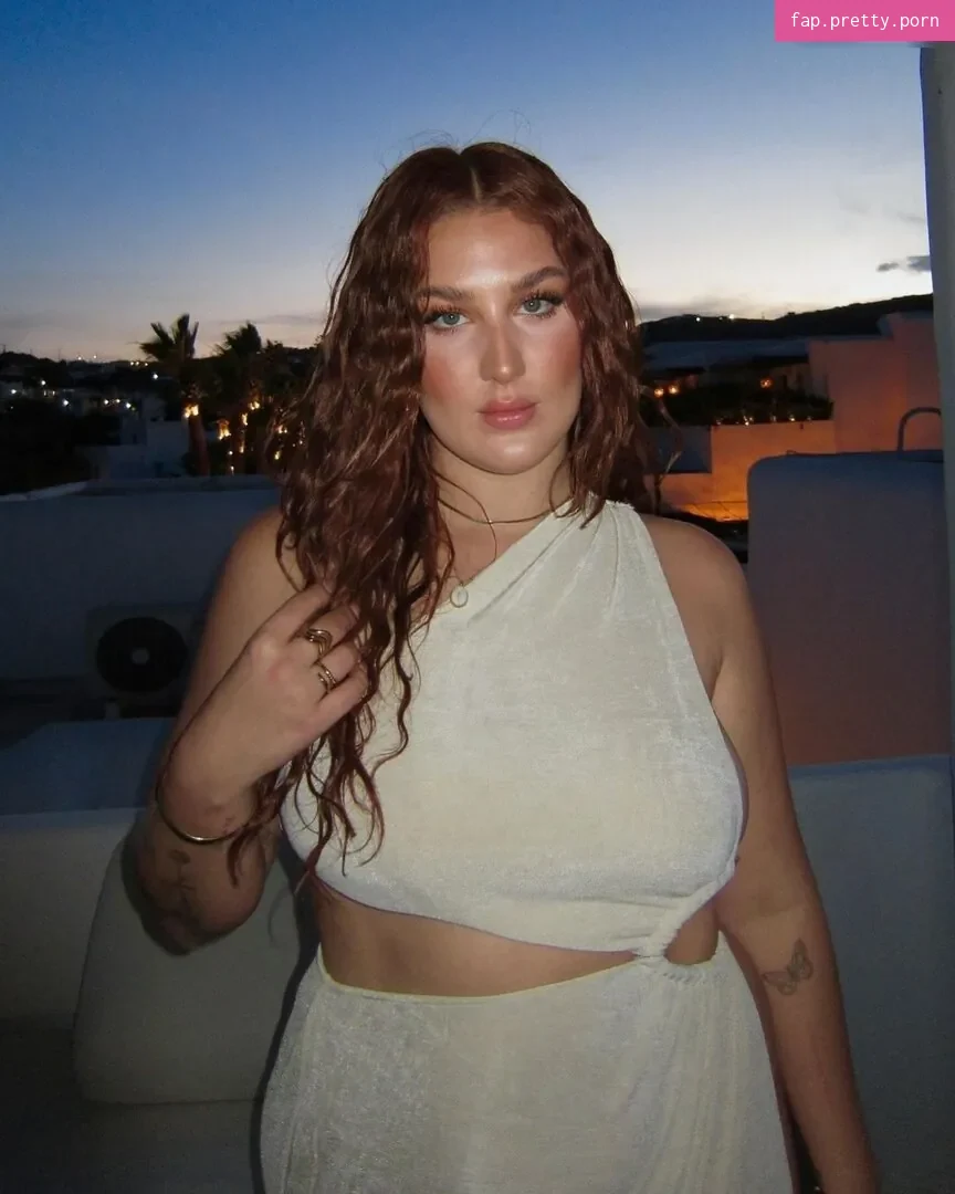 Emilia Baumgart - Photo #12