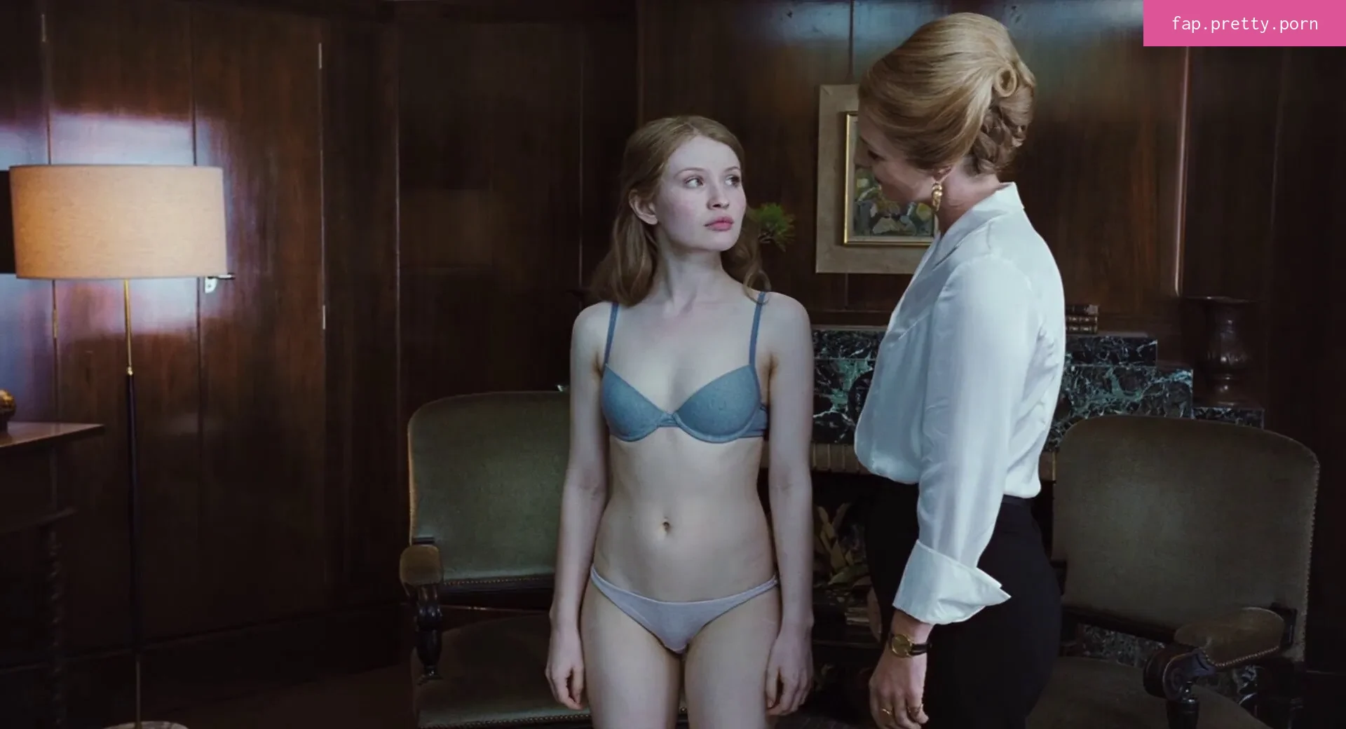 Emily Browning - Photo #42