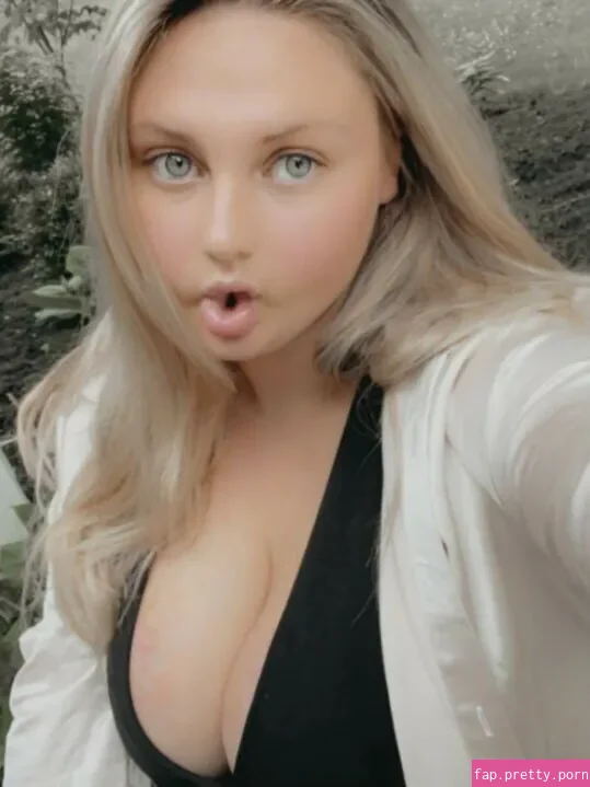 Emma Burzynski - Photo #08