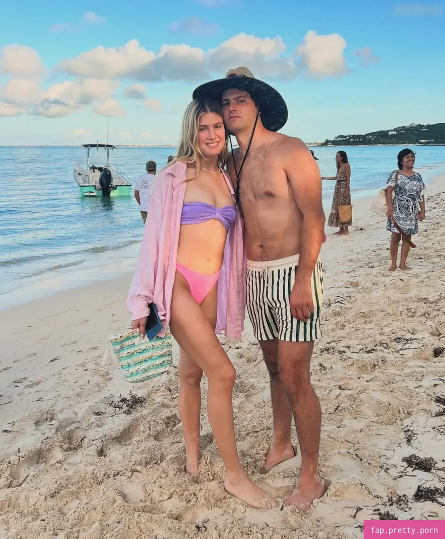 Eugenie Bouchard - Photo #86