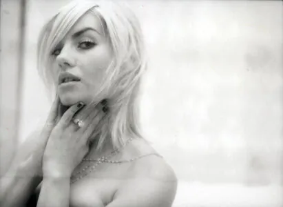 Elisha Cuthbert