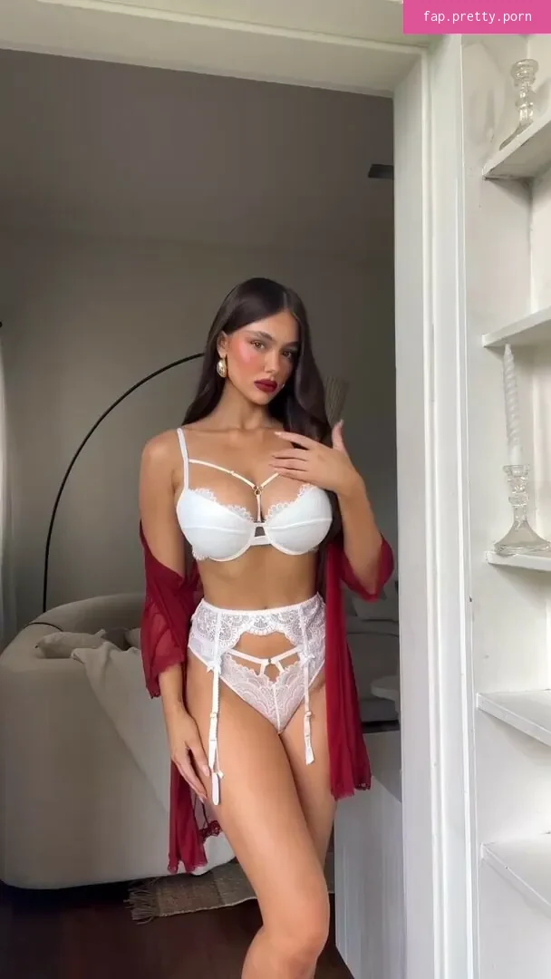 Ella Cervetto - Photo #78