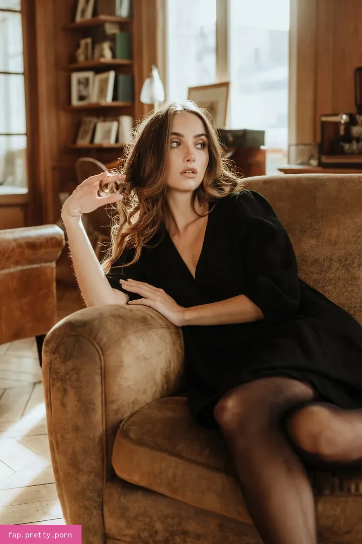 Elsa Couturier - Photo #44
