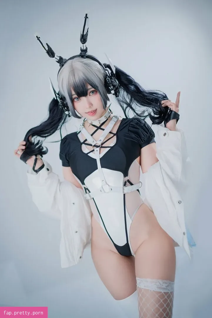 Ely Cosplay - Photo #01