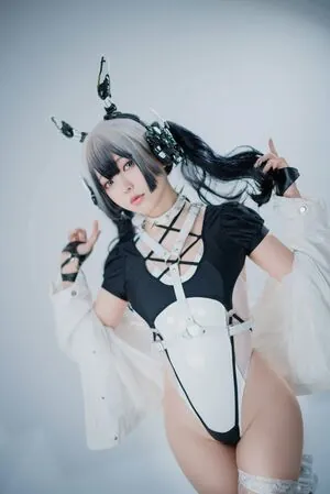 Ely Cosplay