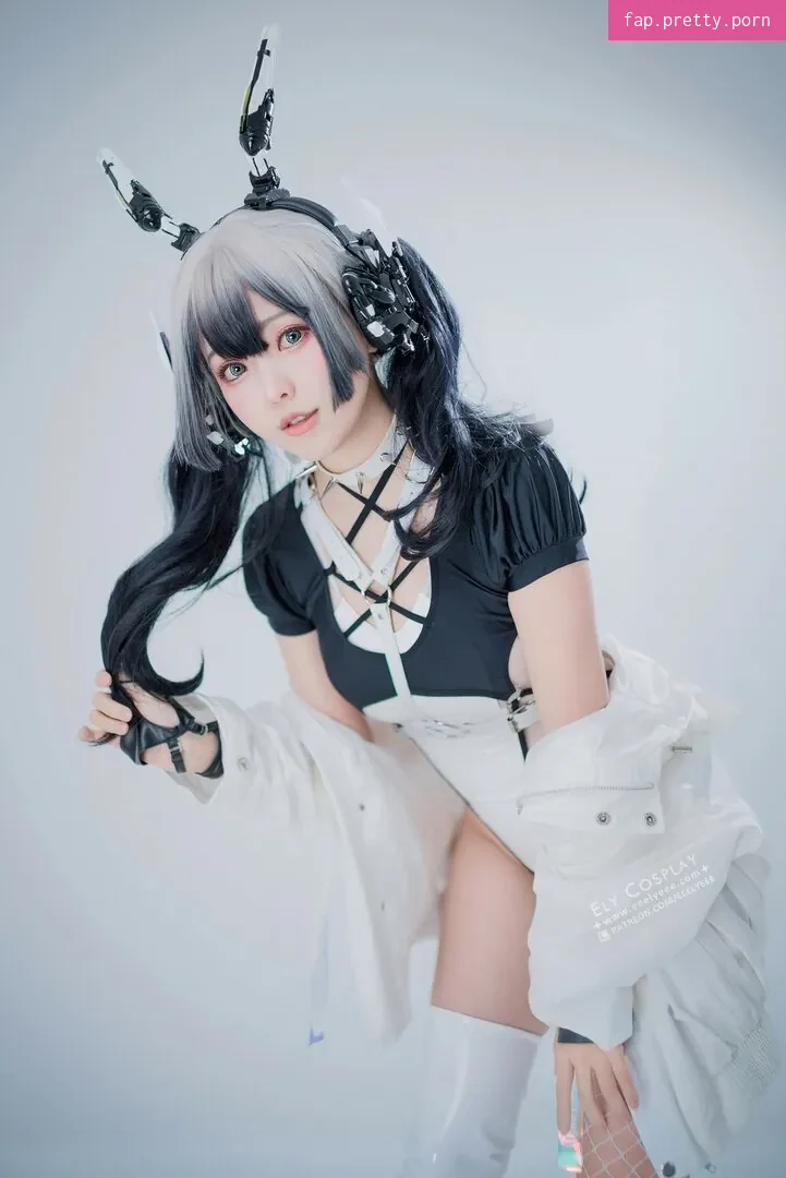 Ely Cosplayer - Photo #29