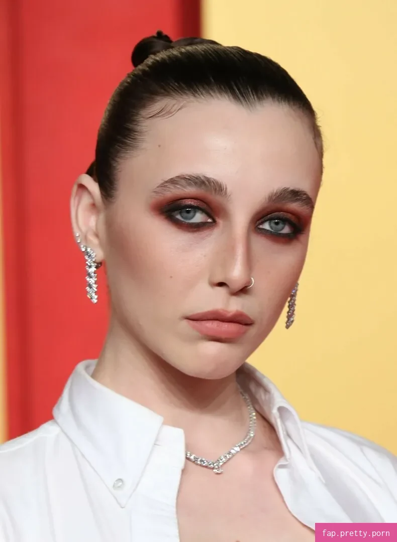 Emma Chamberlain - Photo #56