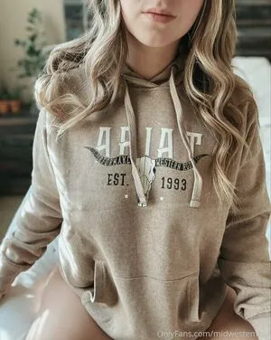 Emma Claire