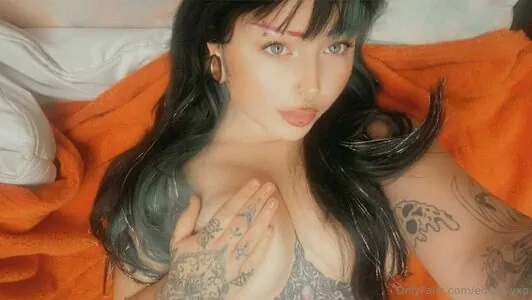 edenivyxo