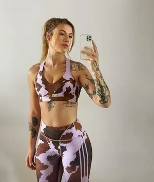 Elana Dara