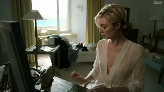 Elizabeth Debicki