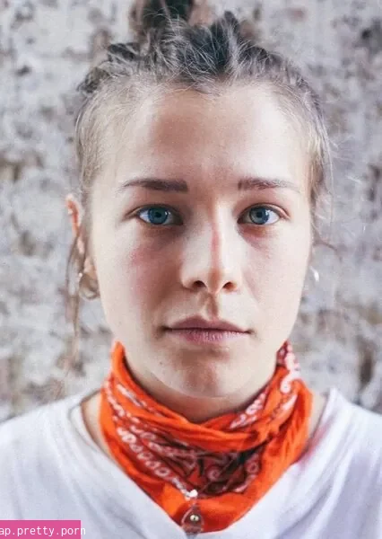 Emma D'arcy - Photo #08