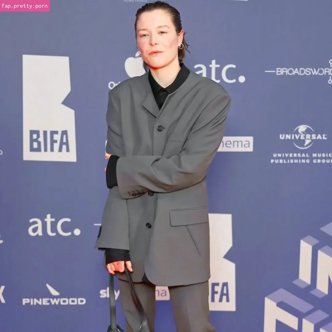 Emma D'arcy - Photo #20