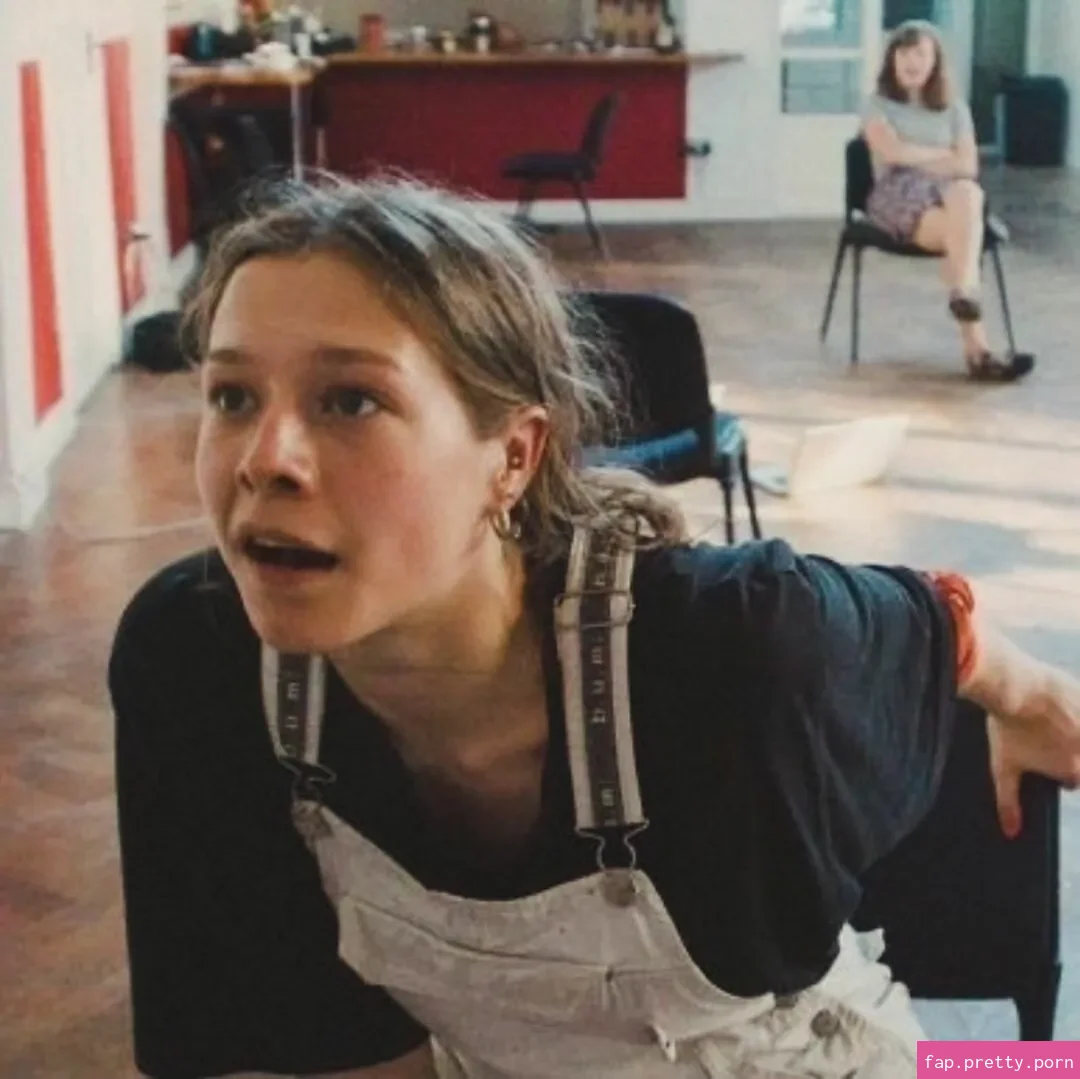 Emma D'arcy - Photo #21