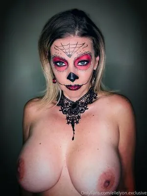 ellelyon.exclusive