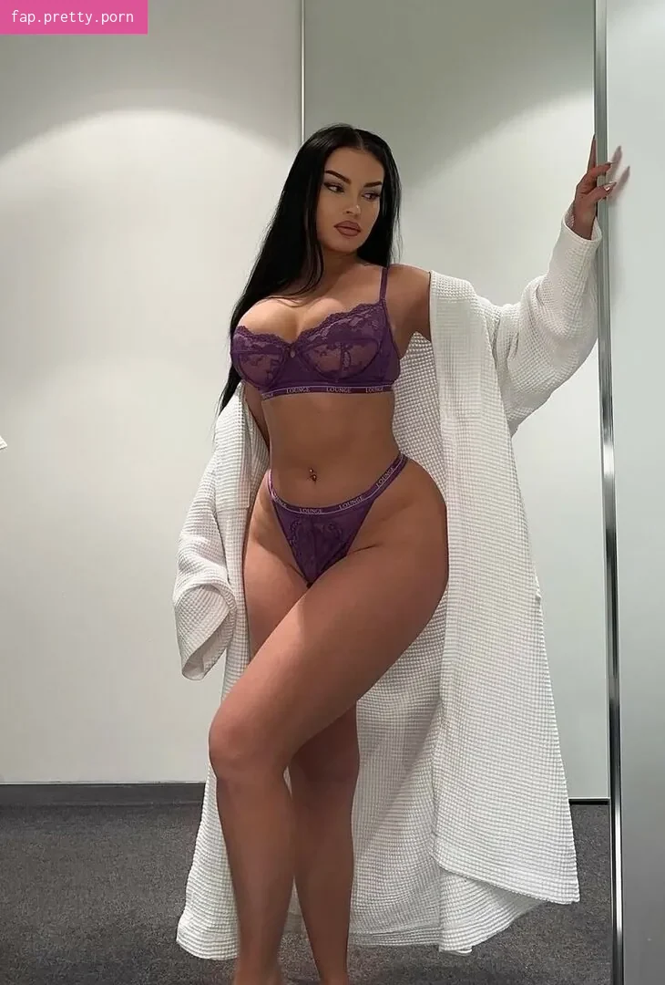Emilia Emjeni - Photo #16