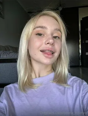 emma_emmyy