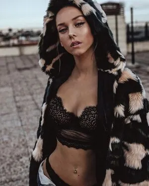 Ester Expósito