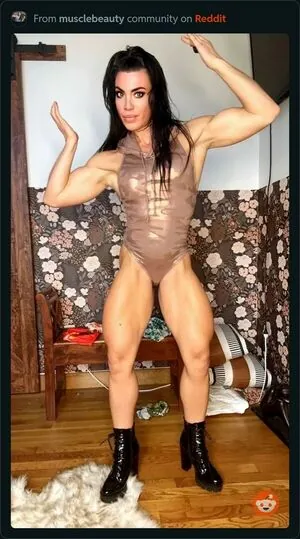 Elena Fox
