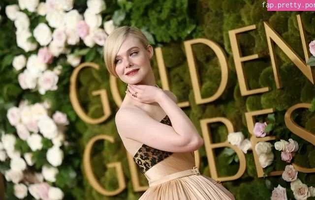 Elle Fanning - Photo #91
