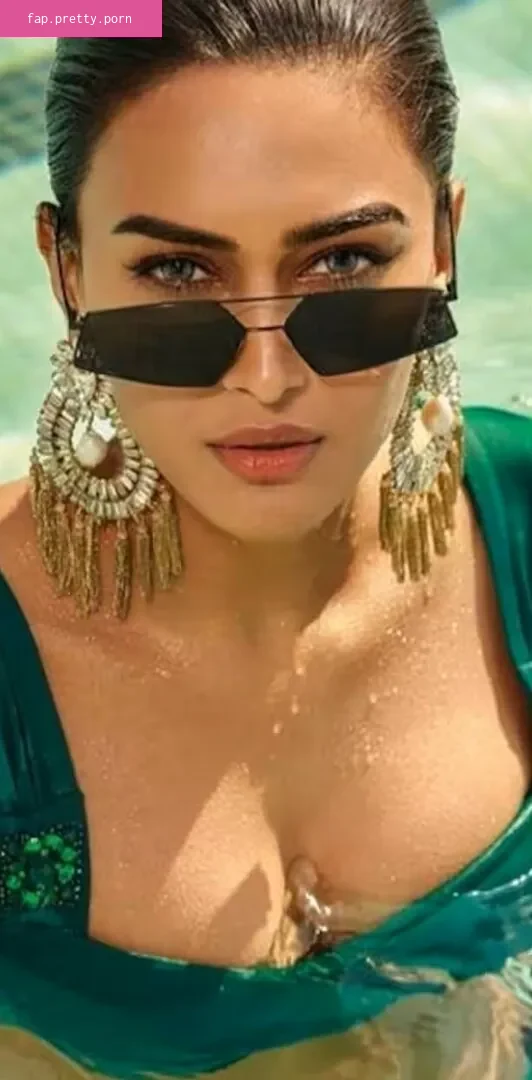 Erica Fernandes - Photo #18