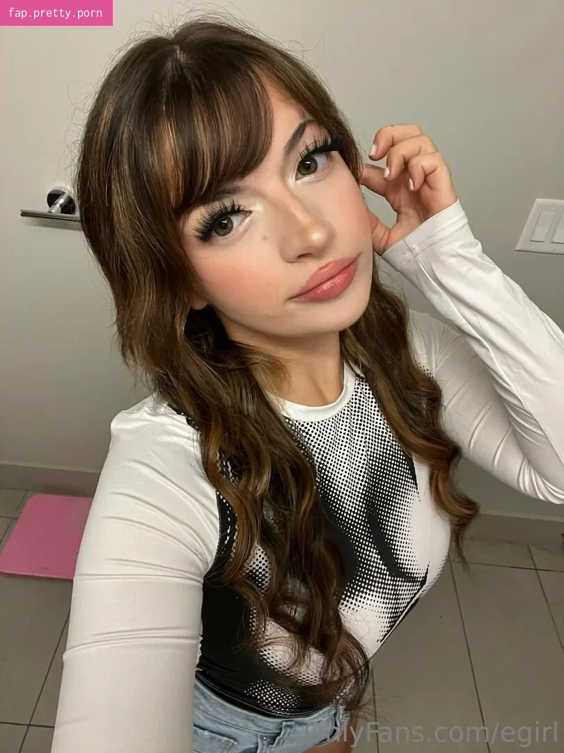 egirl - Photo #93