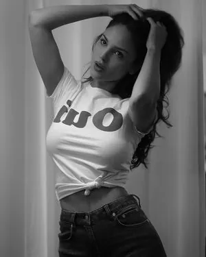 Eiza Gonzalez