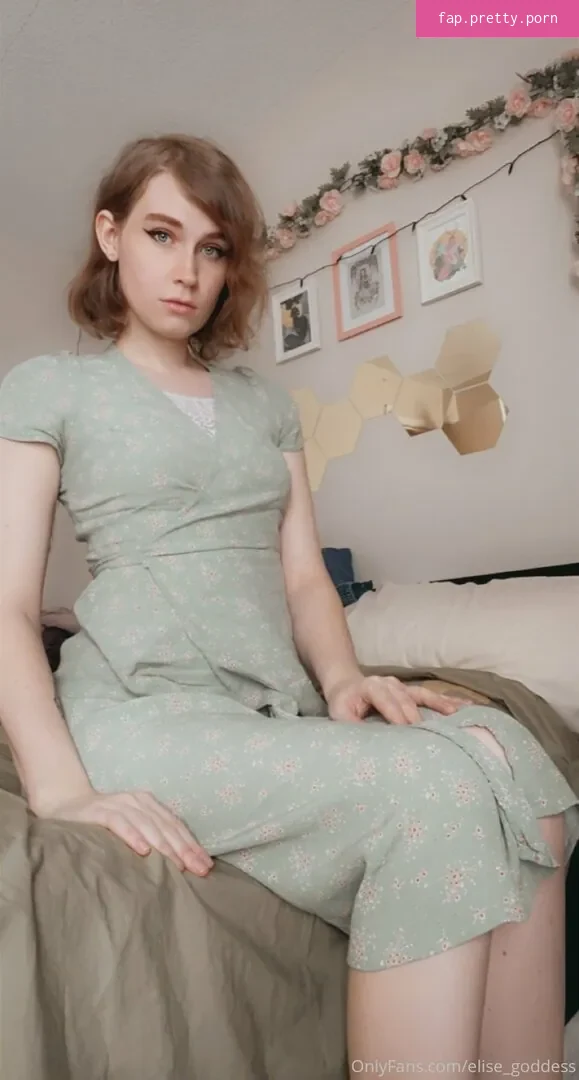 elise_goddess - Photo #67