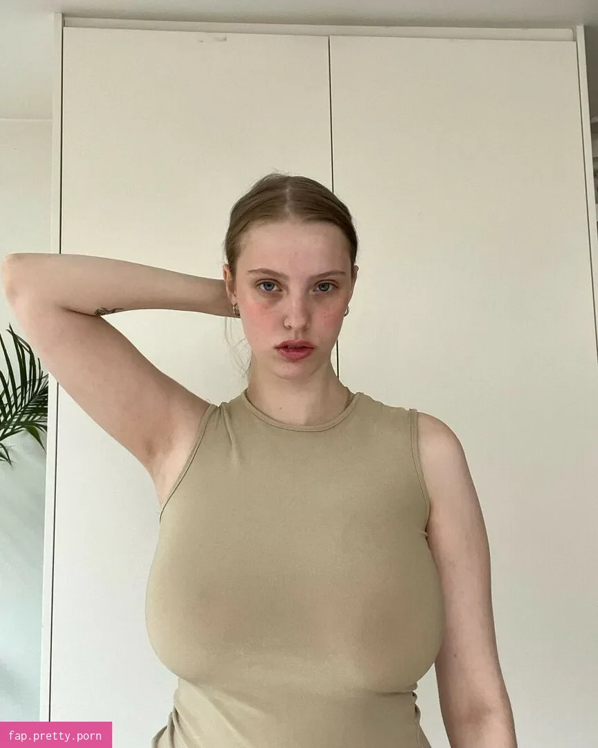 Eliza Goldsmith - Photo #53