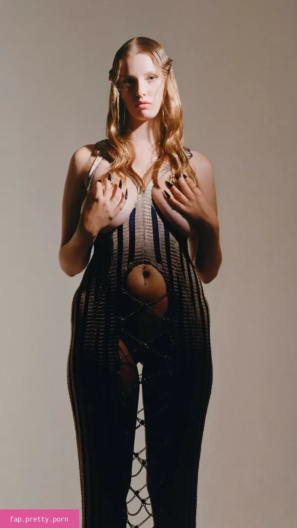 Eliza Goldsmith - Photo #17