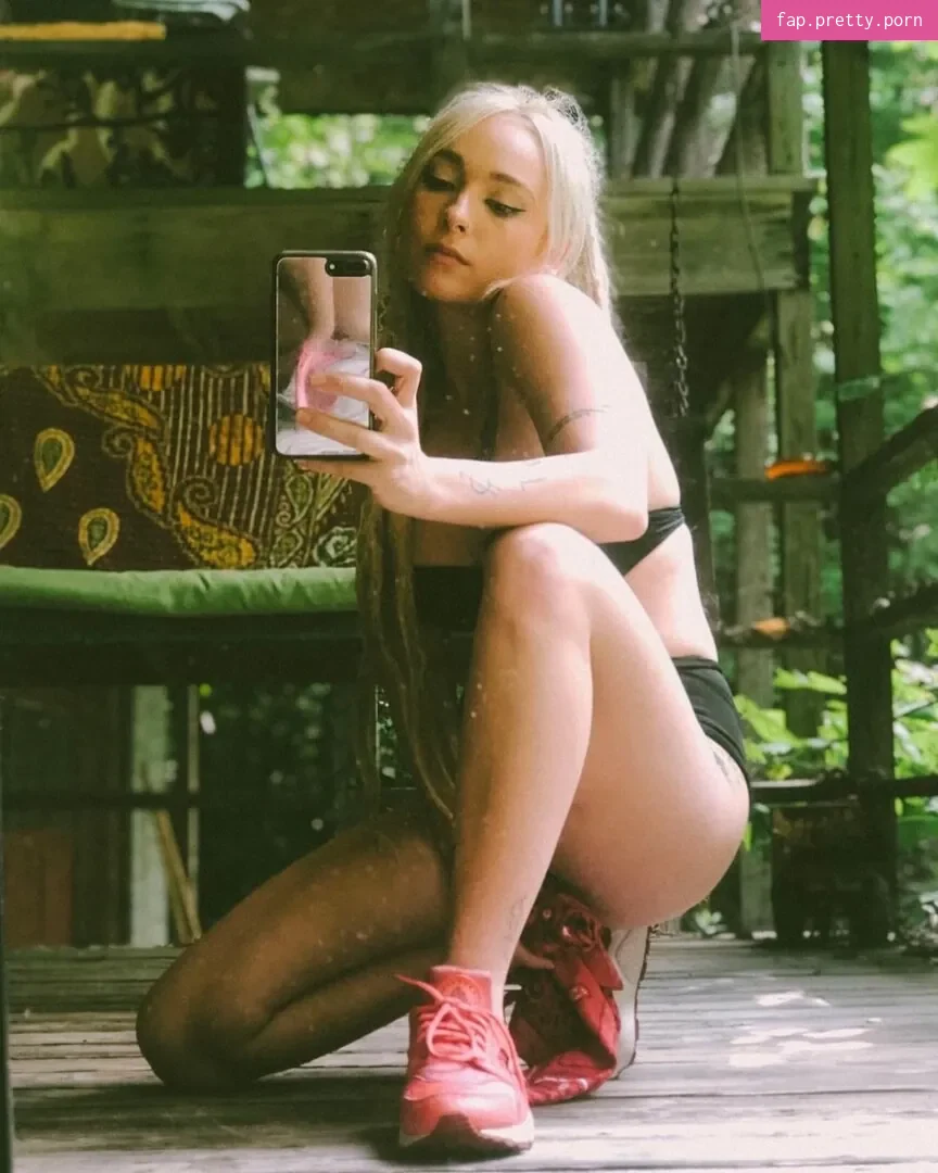 Eliza Grace - Photo #41