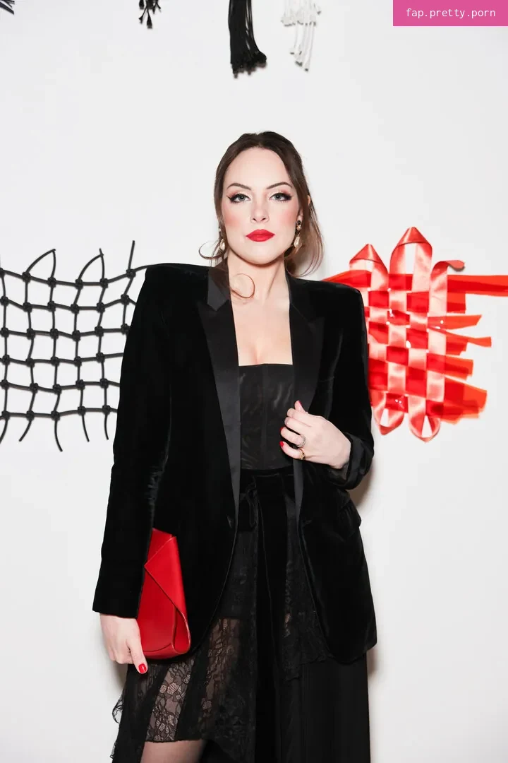 Elizabeth Gillies - Photo #26