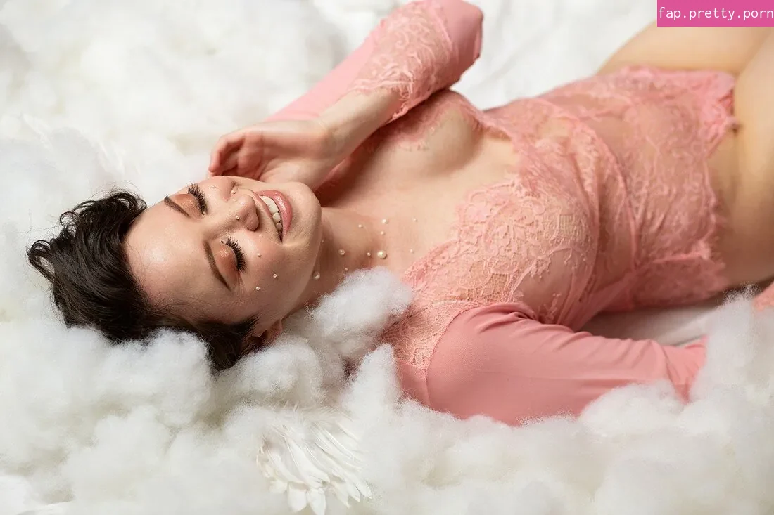 Elysia Griffin - Photo #11