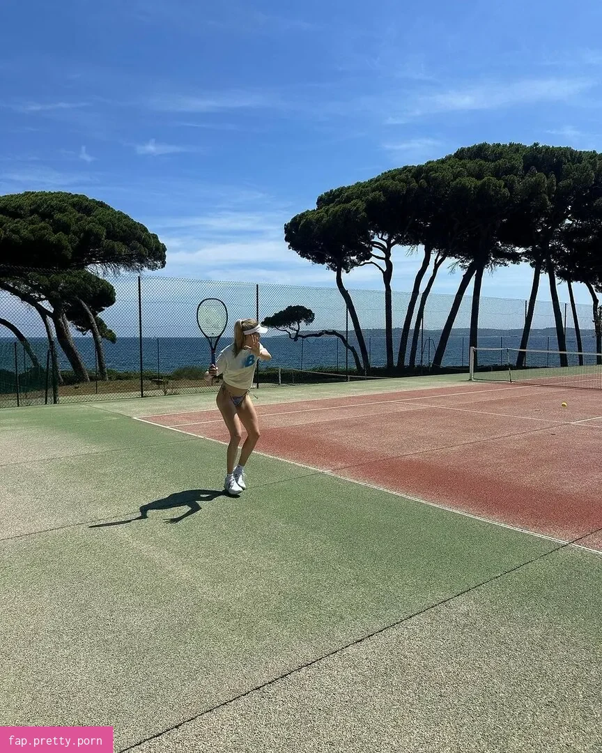 Eugenie Genie Bouchard - Photo #51