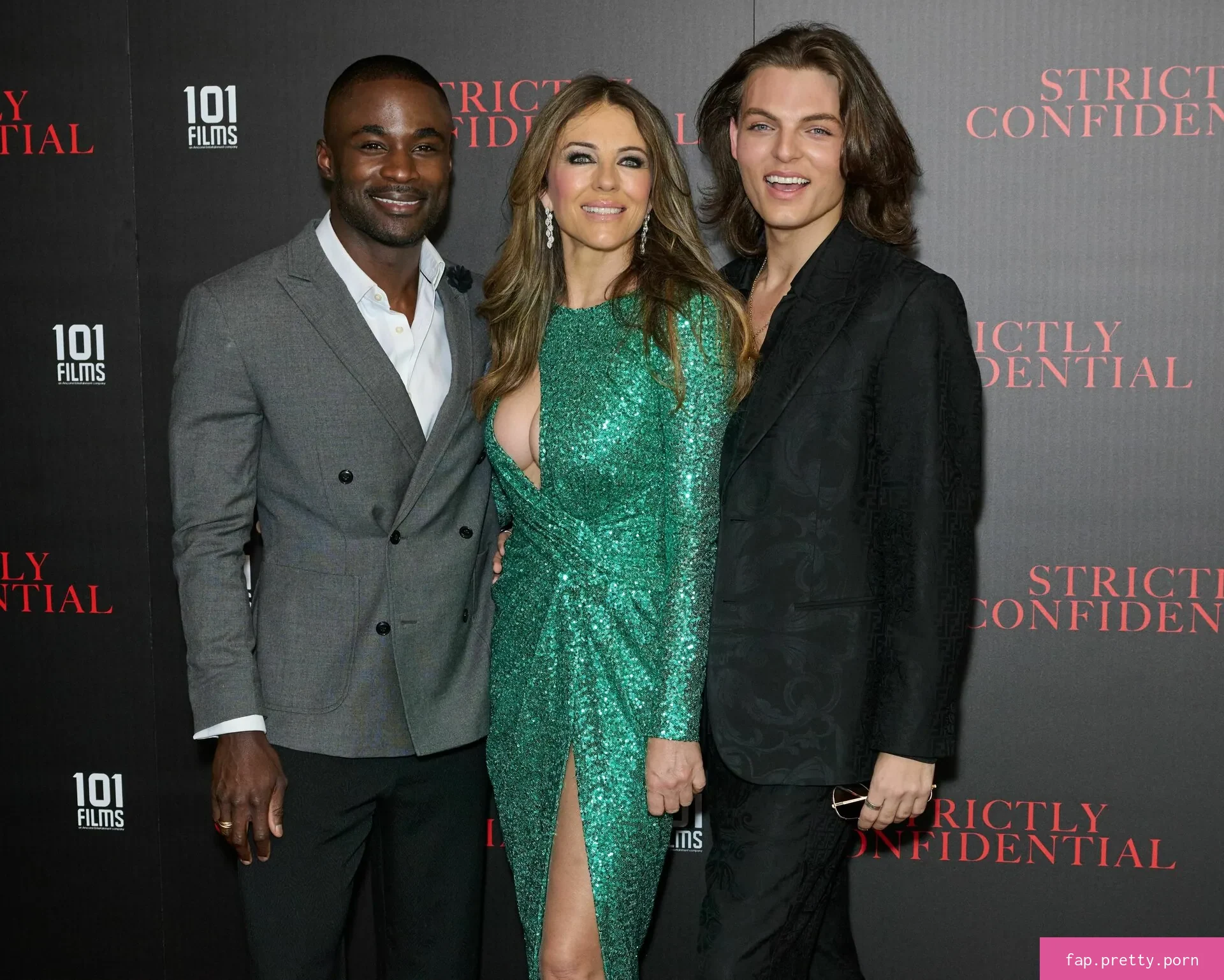 Elizabeth Hurley - Photo #48