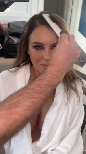 Elizabeth Hurley