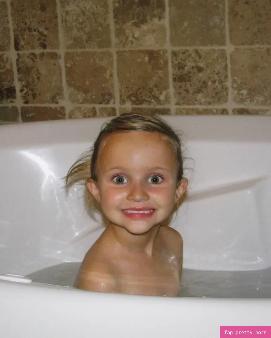 Ella Horan - Photo #69