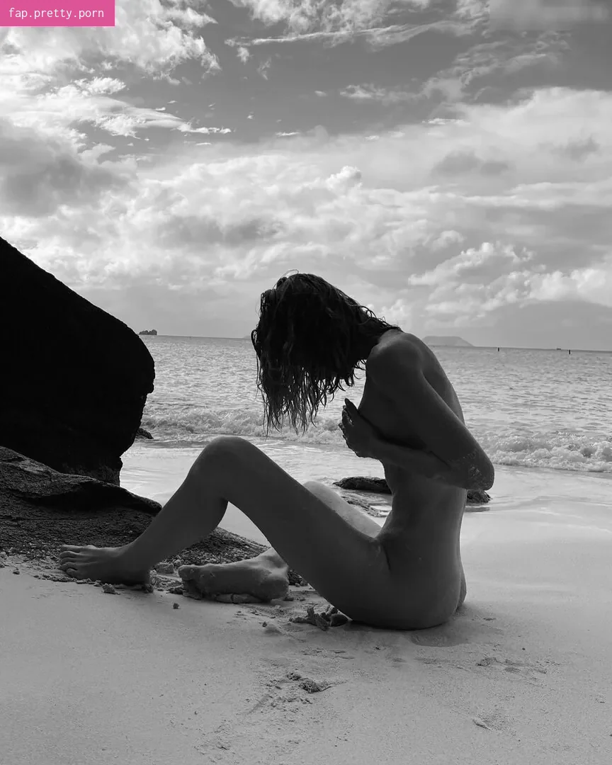 Elsa Hosk - Photo #07