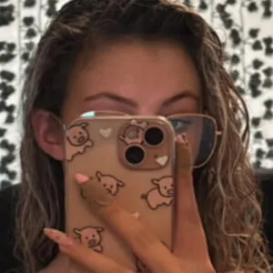 emilie_hoet