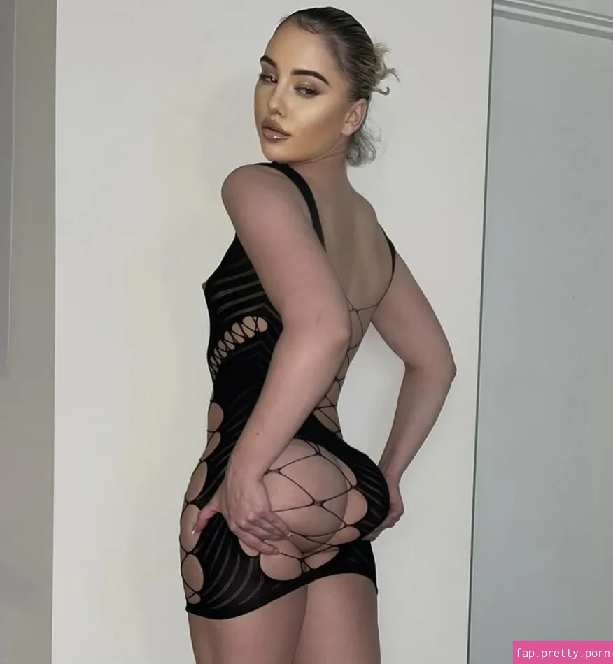 Emily Huff - Photo #49