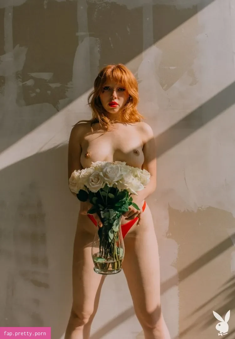 Eve Harper - Photo #23