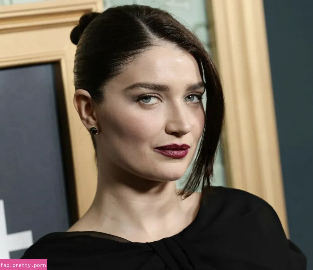 Eve Hewson - Photo #22