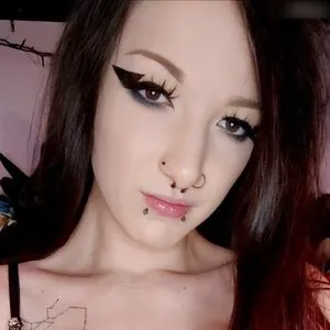 Elara???? // itselara_