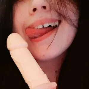 emy_isabelle
