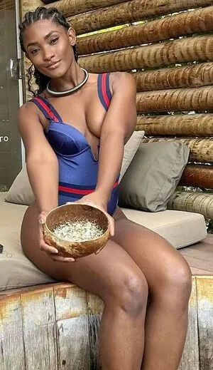 Erika Januza