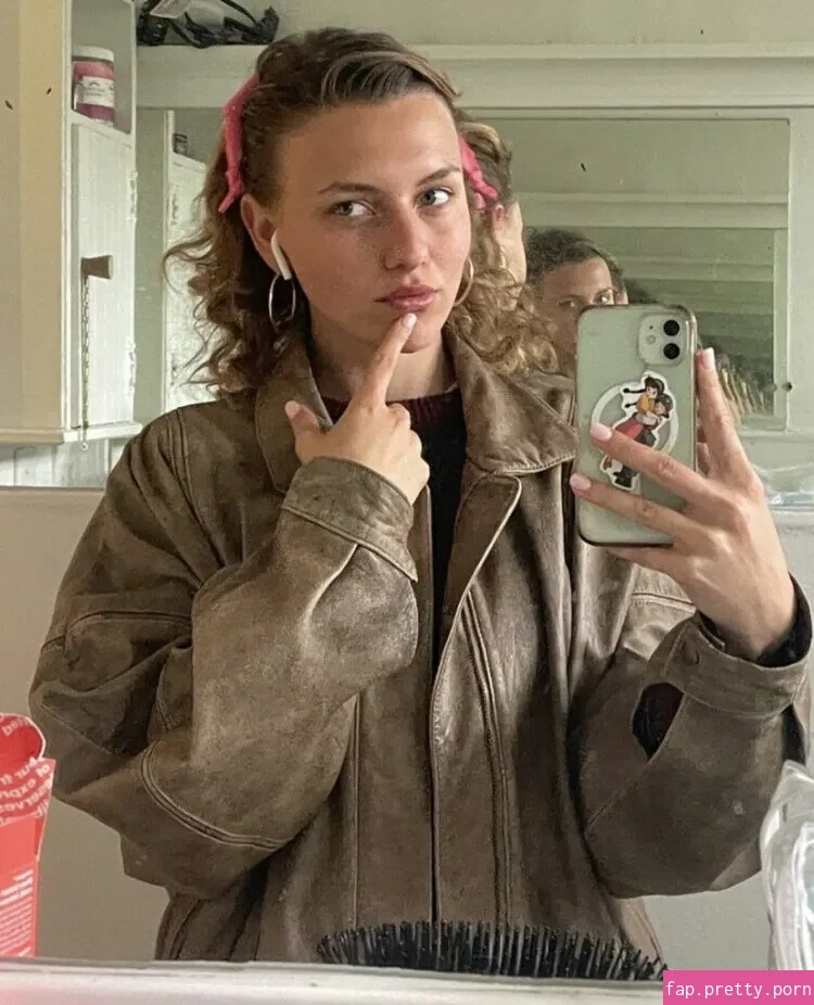 Ella Kernkamp - Photo #66