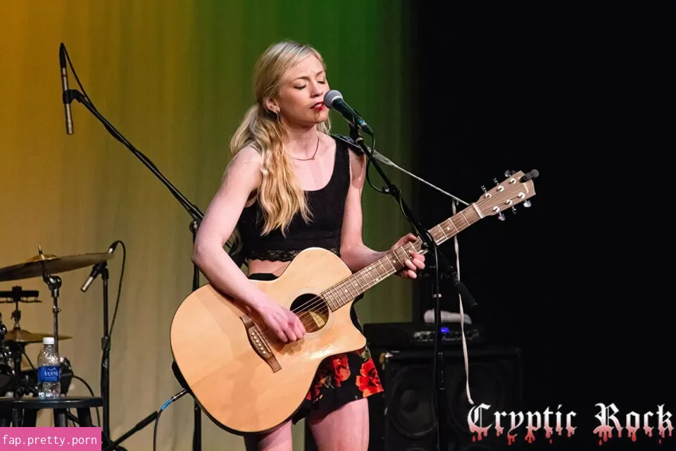 Emily Kinney - Photo #88