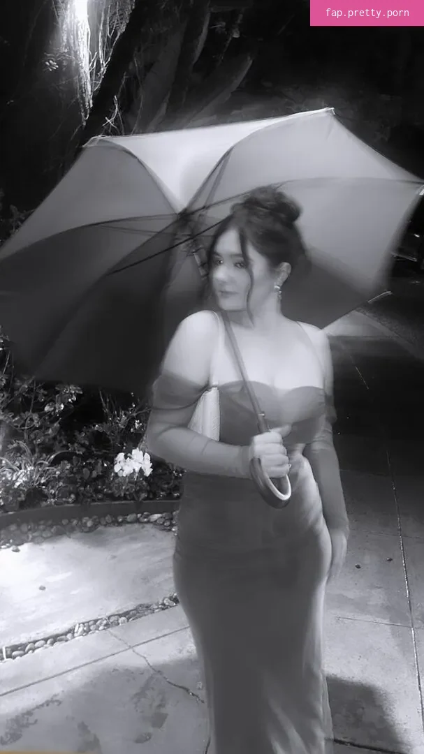 Emma Kenney - Photo #28