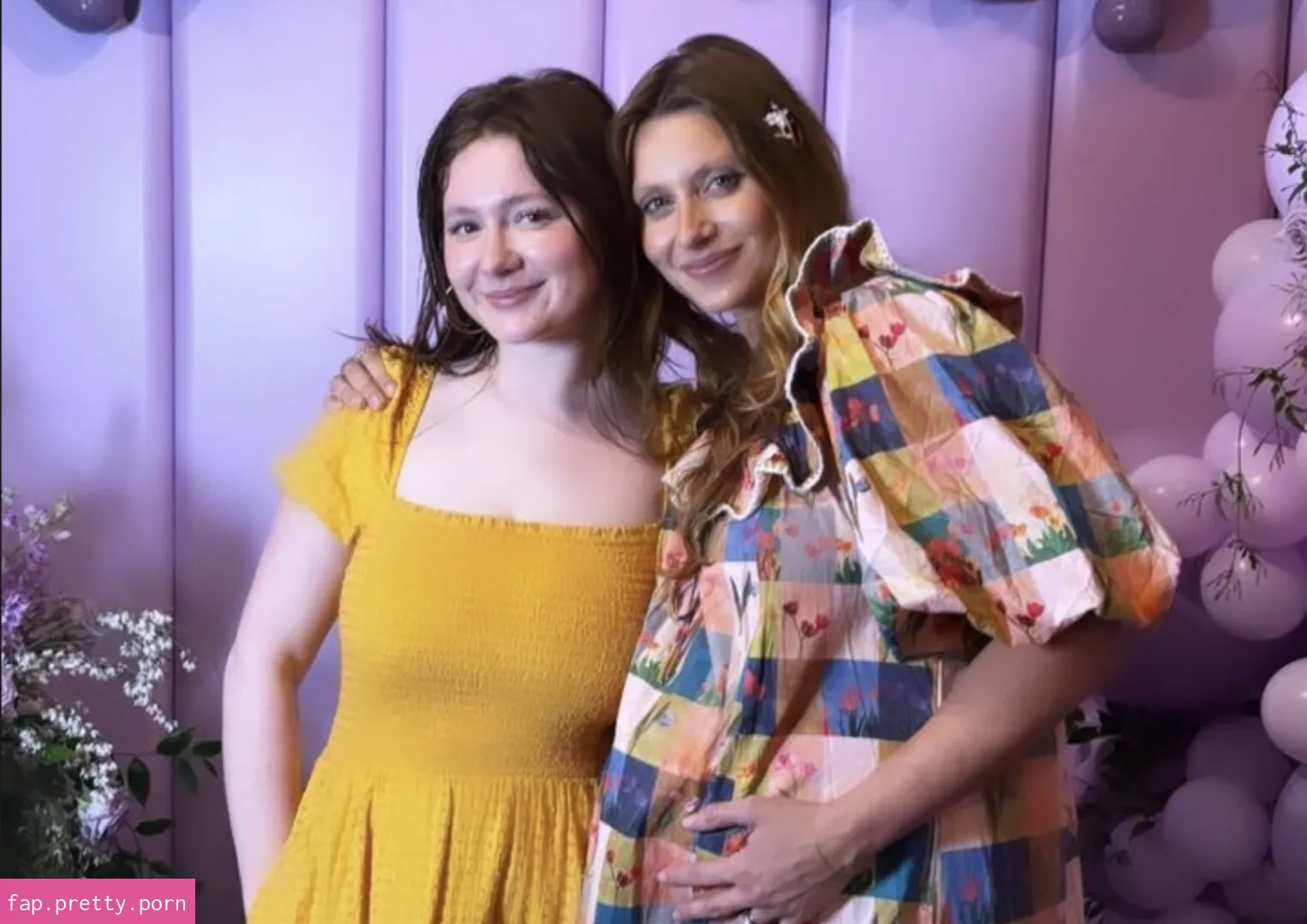 Emma Kenney - Photo #50
