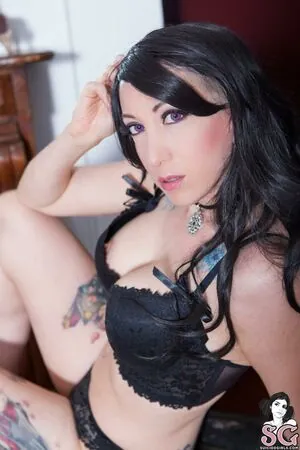 _elaena_